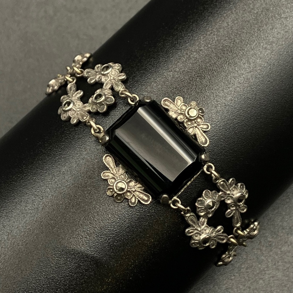 Vintage Sterling Silver Art Deco Black Stone Marcasite Floral Bracelet 6.75
